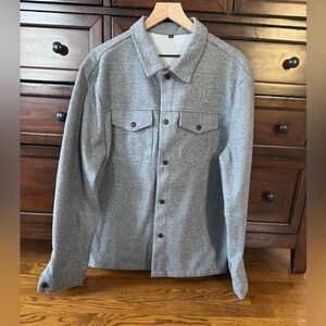 Never worn men’s dress coat.